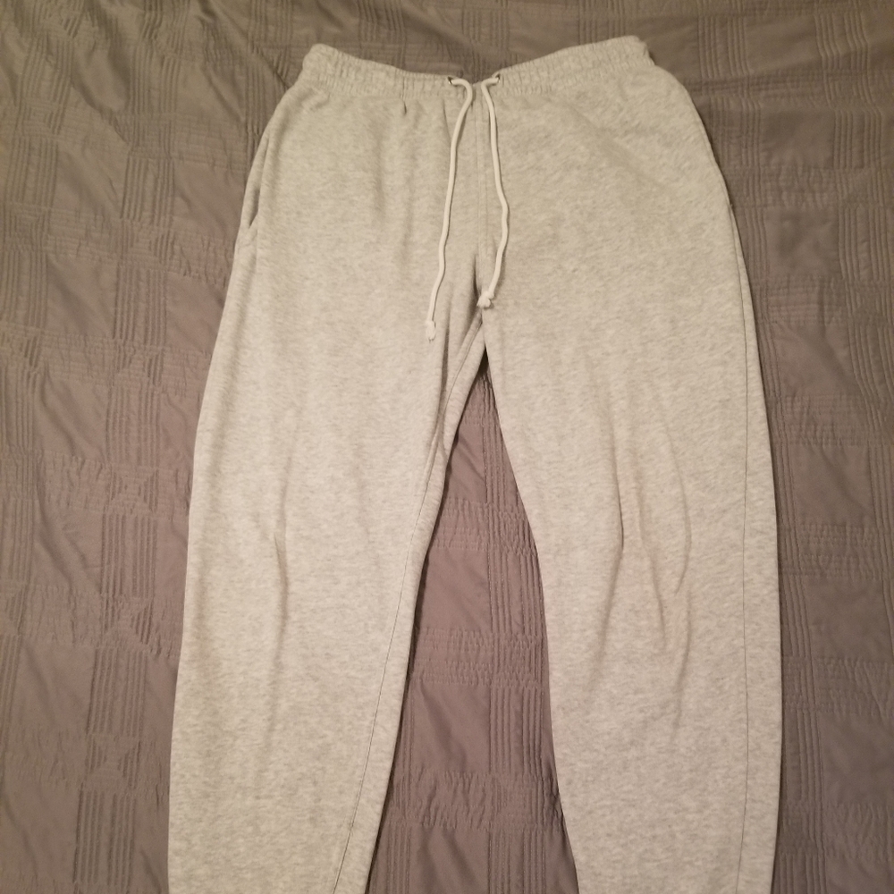 White/Grey H&M Sweatpants Medium
